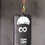 もう改札でモタつかない！ひつじのショーン パスケースが日常をスムーズに変える理由